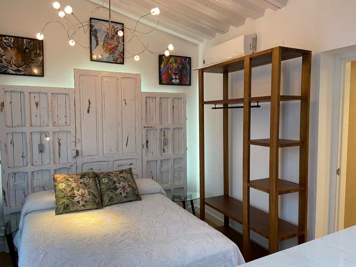 Casa Naia Santa Rufina 7 * Sevilla